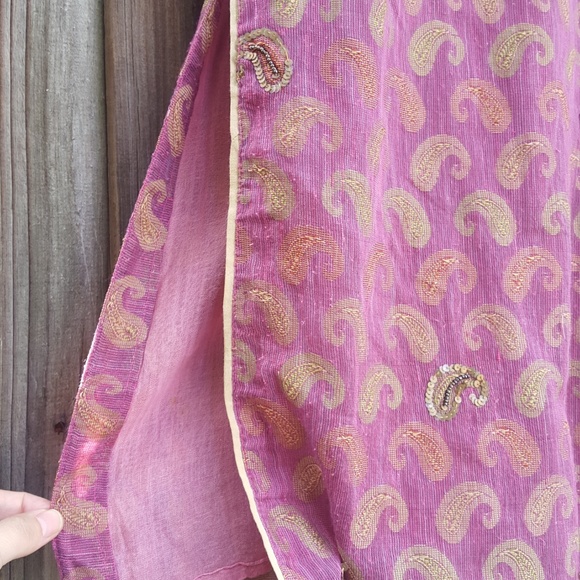 Traditional Cap Sleeve Beaded Kurta Pink & Gold - Picture 5 of 8